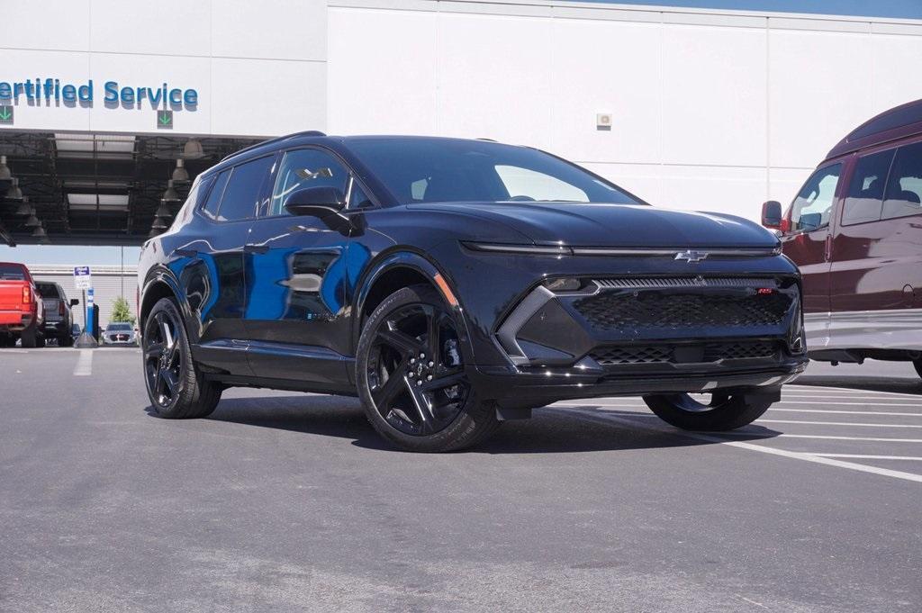 new 2024 Chevrolet Equinox EV car, priced at $51,394