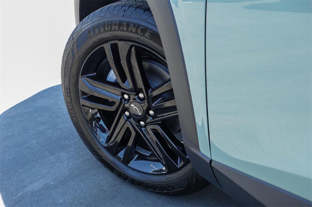 new 2025 Chevrolet Trax car, priced at $26,160