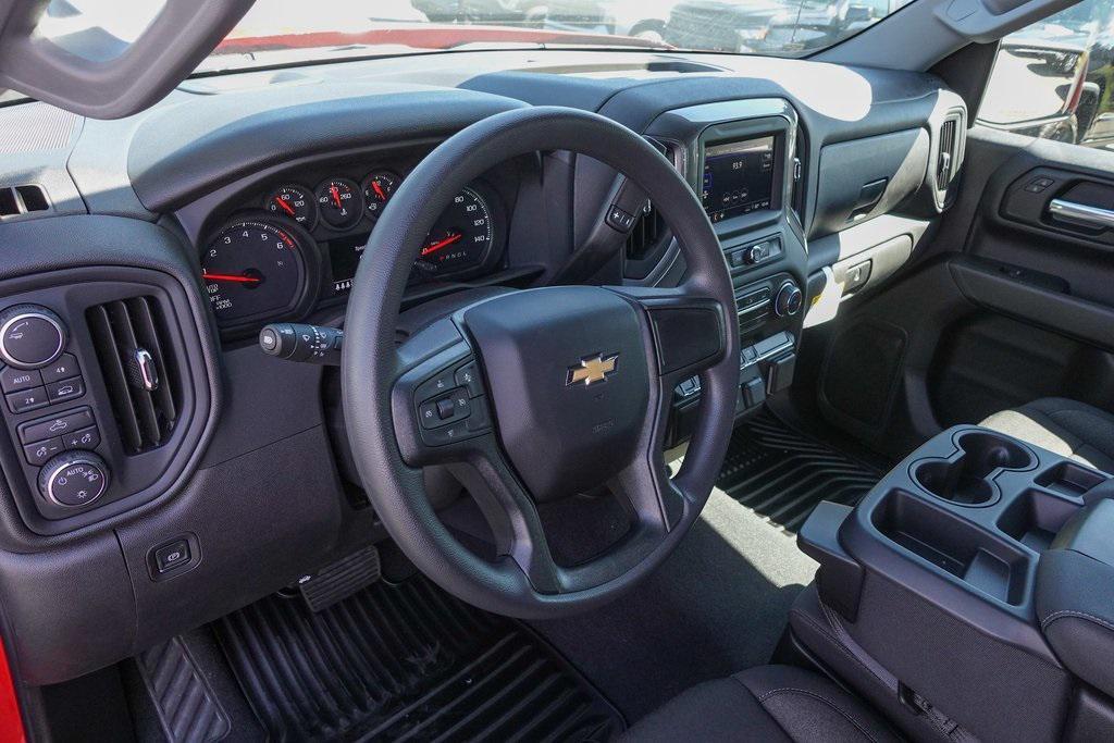 new 2025 Chevrolet Silverado 1500 car, priced at $51,990