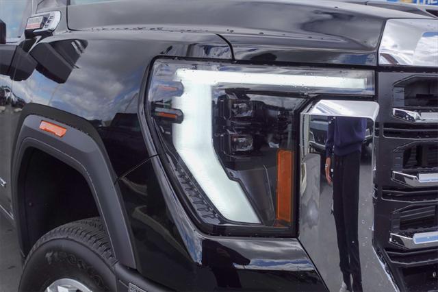 new 2025 GMC Sierra 2500 car, priced at $71,660
