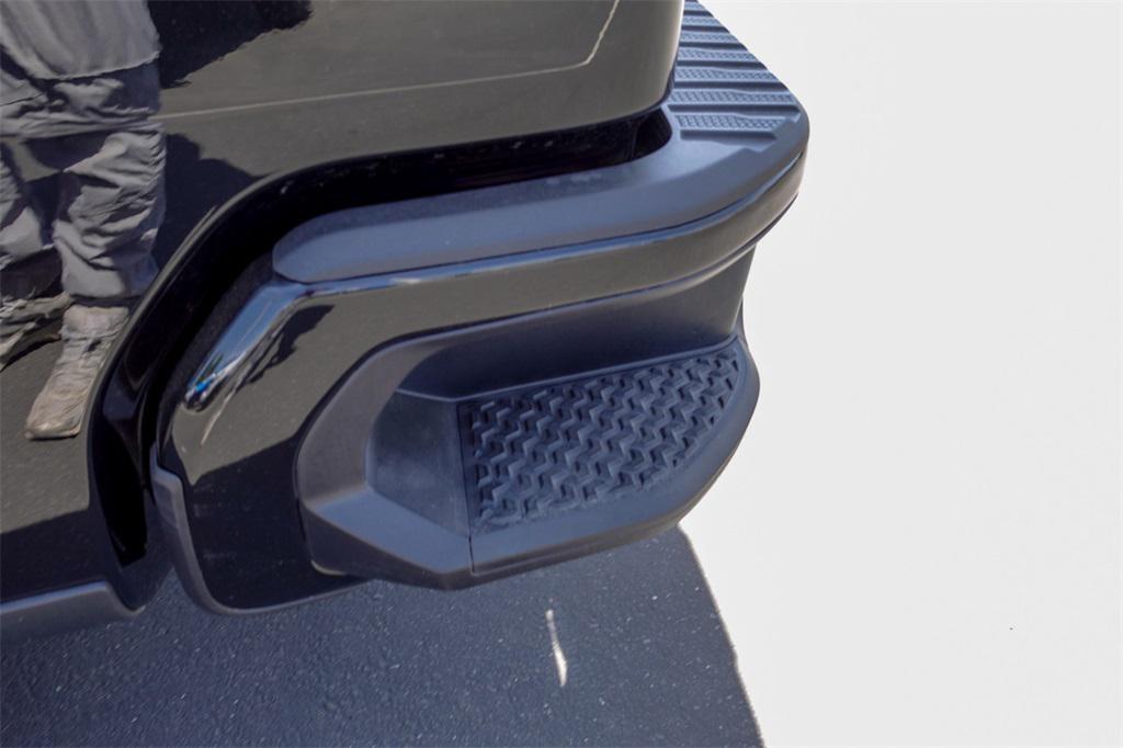 new 2025 Chevrolet Silverado 1500 car, priced at $60,877