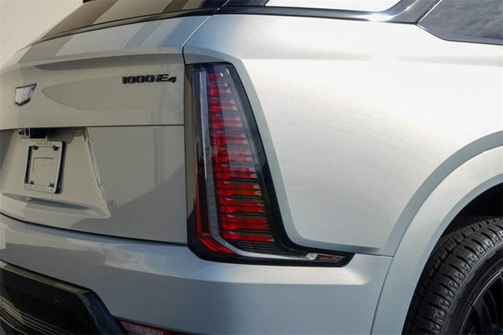 new 2025 Cadillac Escalade IQ car, priced at $155,165