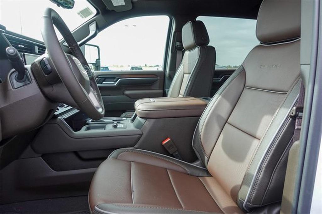 new 2025 GMC Sierra 2500 car, priced at $89,815