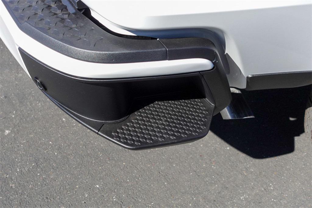 new 2026 GMC Canyon car, priced at $45,085