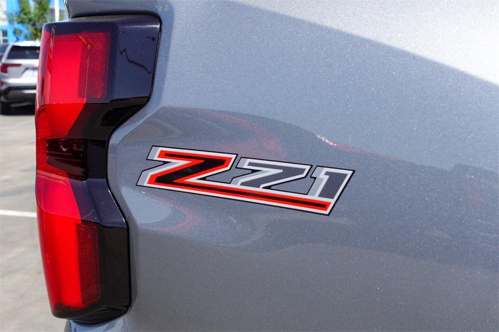 new 2026 Chevrolet Colorado car, priced at $50,390