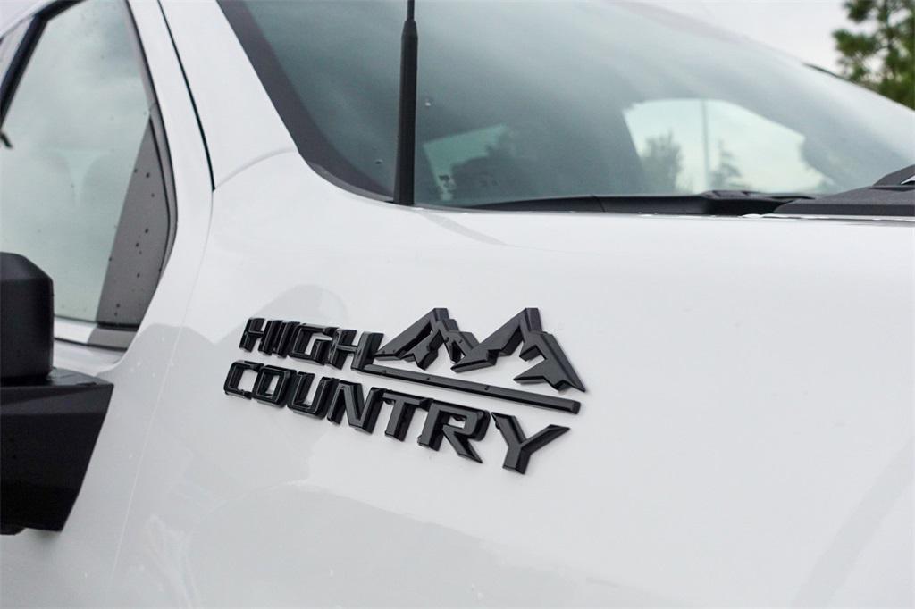 new 2025 Chevrolet Silverado 2500 car, priced at $92,400