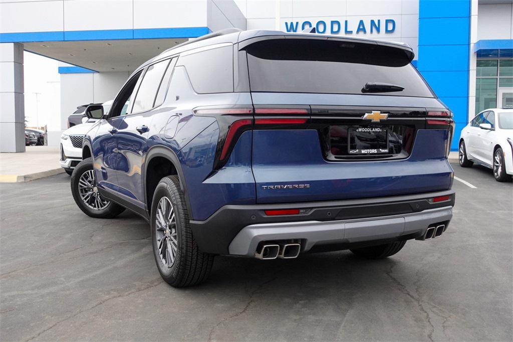 new 2026 Chevrolet Traverse car, priced at $44,920