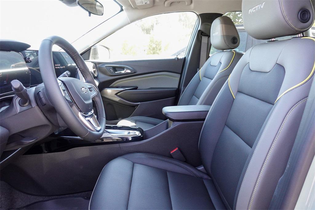 new 2025 Chevrolet Trax car, priced at $26,877