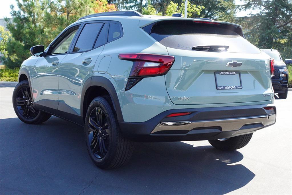 new 2025 Chevrolet Trax car, priced at $26,877