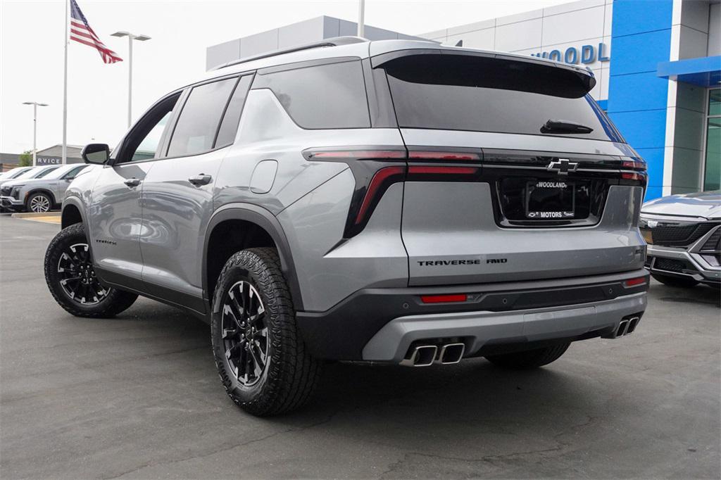 new 2026 Chevrolet Traverse car, priced at $52,620