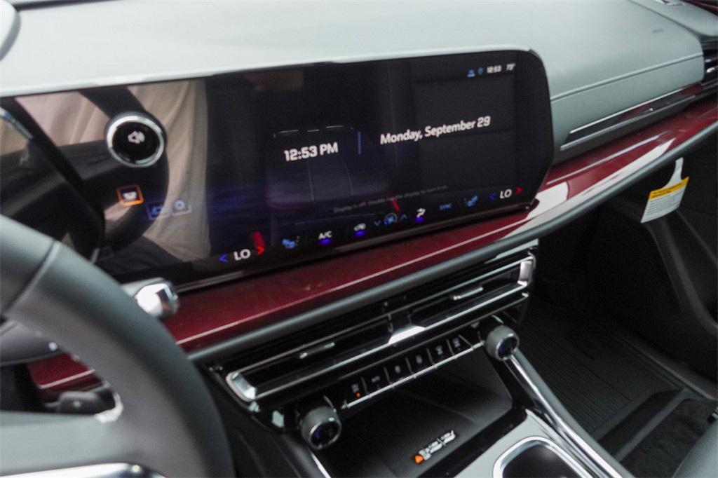 new 2026 Chevrolet Traverse car, priced at $52,620