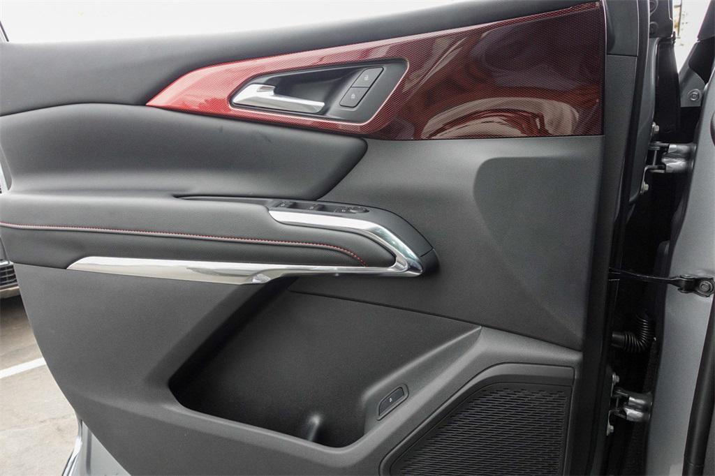 new 2026 Chevrolet Traverse car, priced at $52,620
