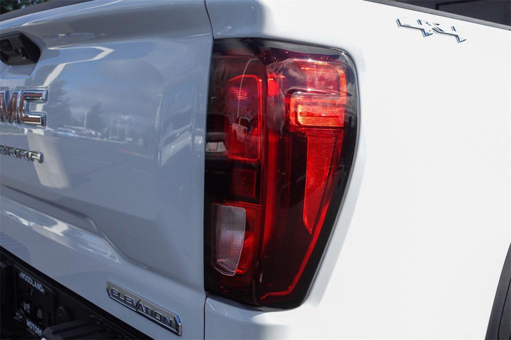 new 2026 GMC Sierra 1500 car, priced at $68,595