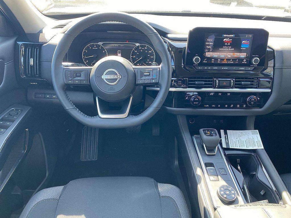 new 2025 Nissan Pathfinder car, priced at $43,890