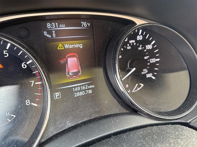 used 2016 Nissan Rogue car