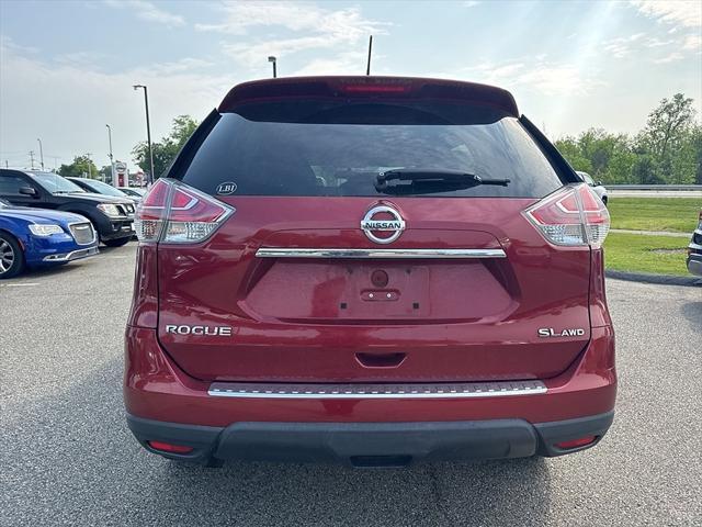 used 2016 Nissan Rogue car