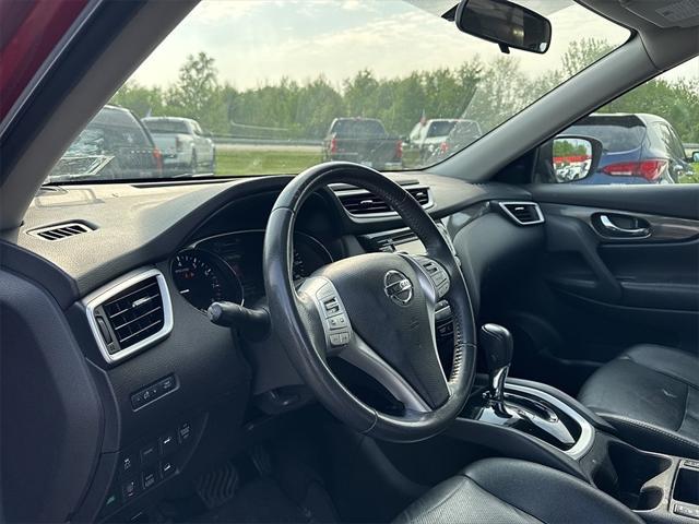 used 2016 Nissan Rogue car