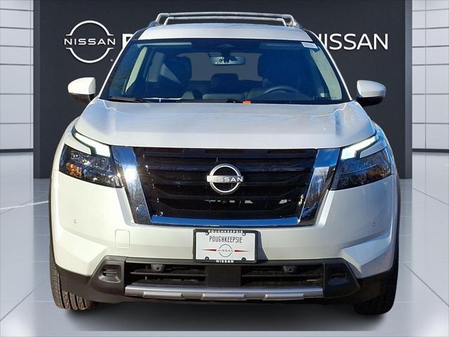 new 2025 Nissan Pathfinder car, priced at $46,625