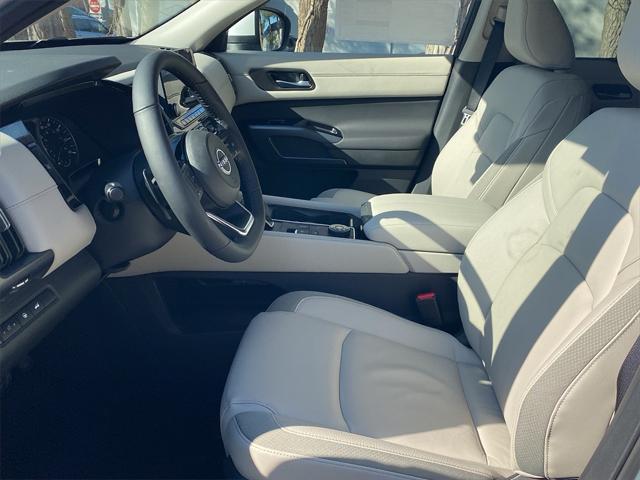 new 2025 Nissan Pathfinder car, priced at $47,200