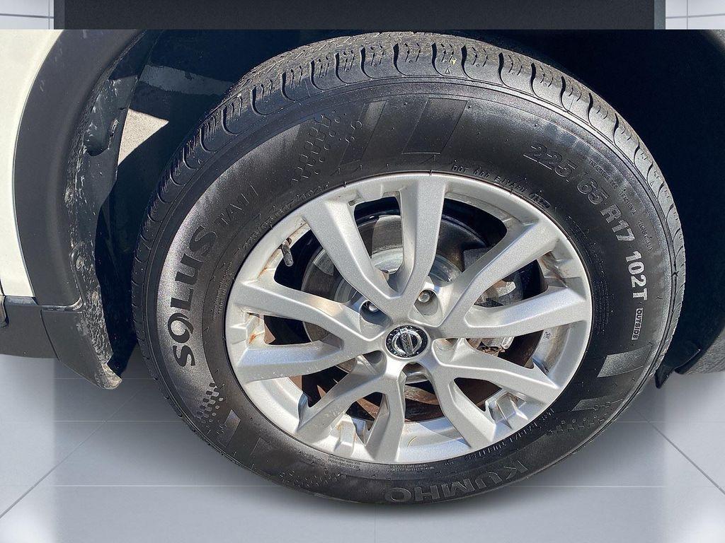 used 2018 Nissan Rogue car, priced at $15,000