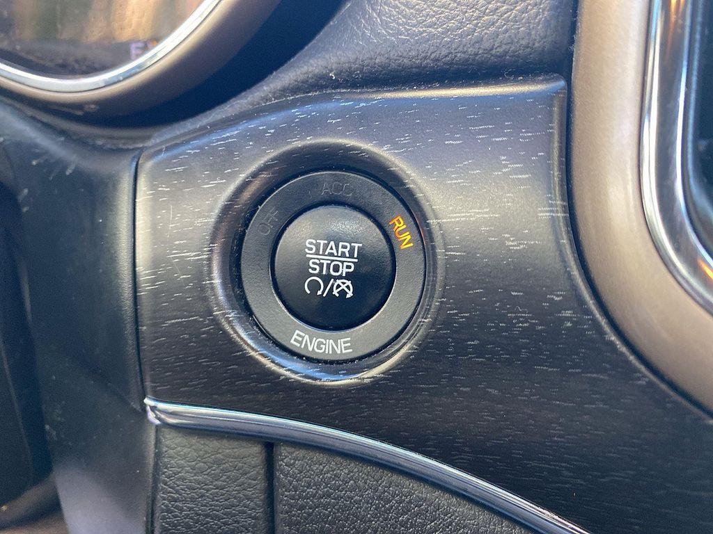 used 2016 Jeep Grand Cherokee car, priced at $13,000