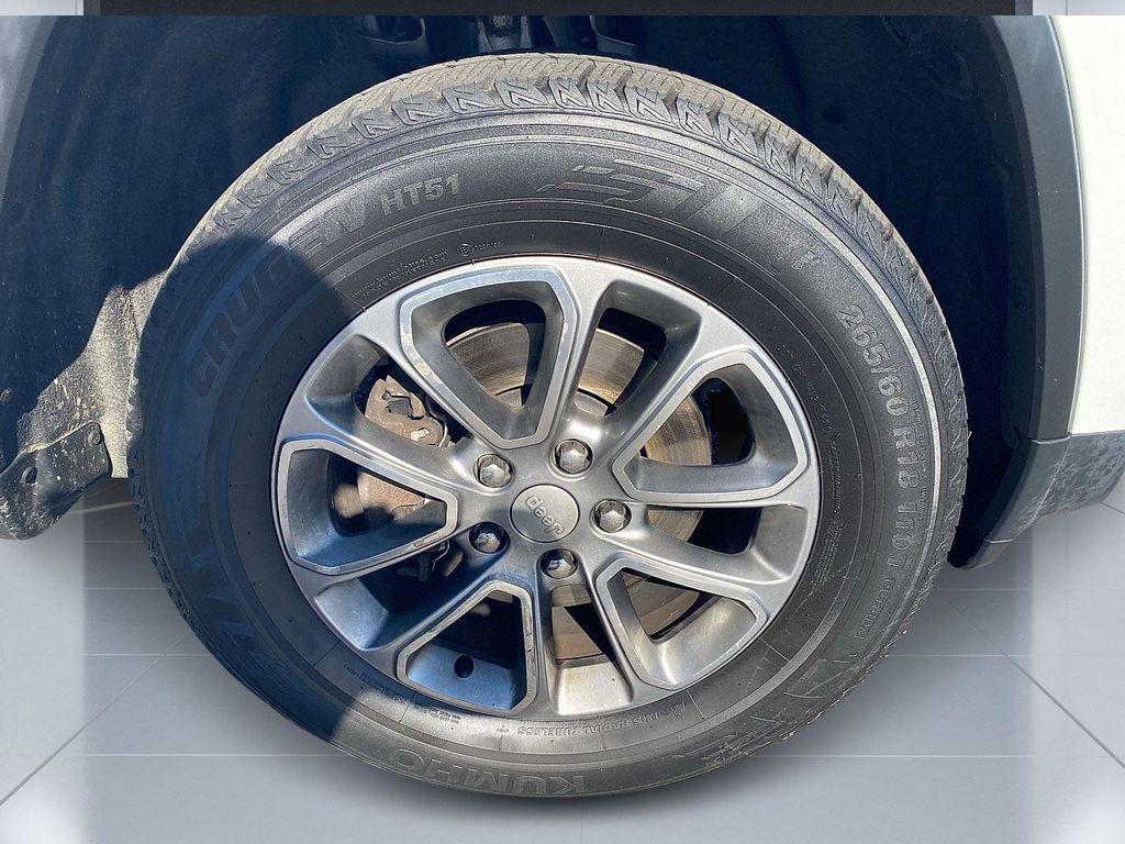 used 2016 Jeep Grand Cherokee car, priced at $13,000