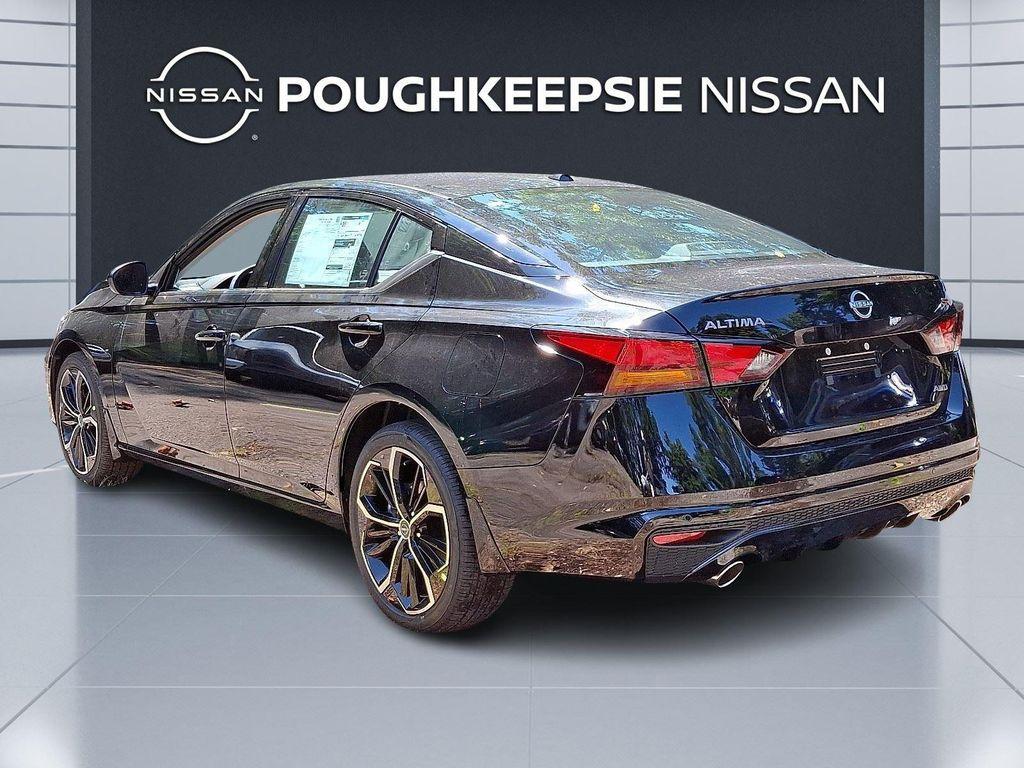 new 2025 Nissan Altima car, priced at $30,922