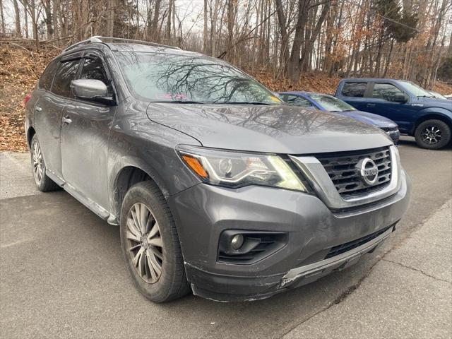 used 2019 Nissan Pathfinder car, priced at $17,992