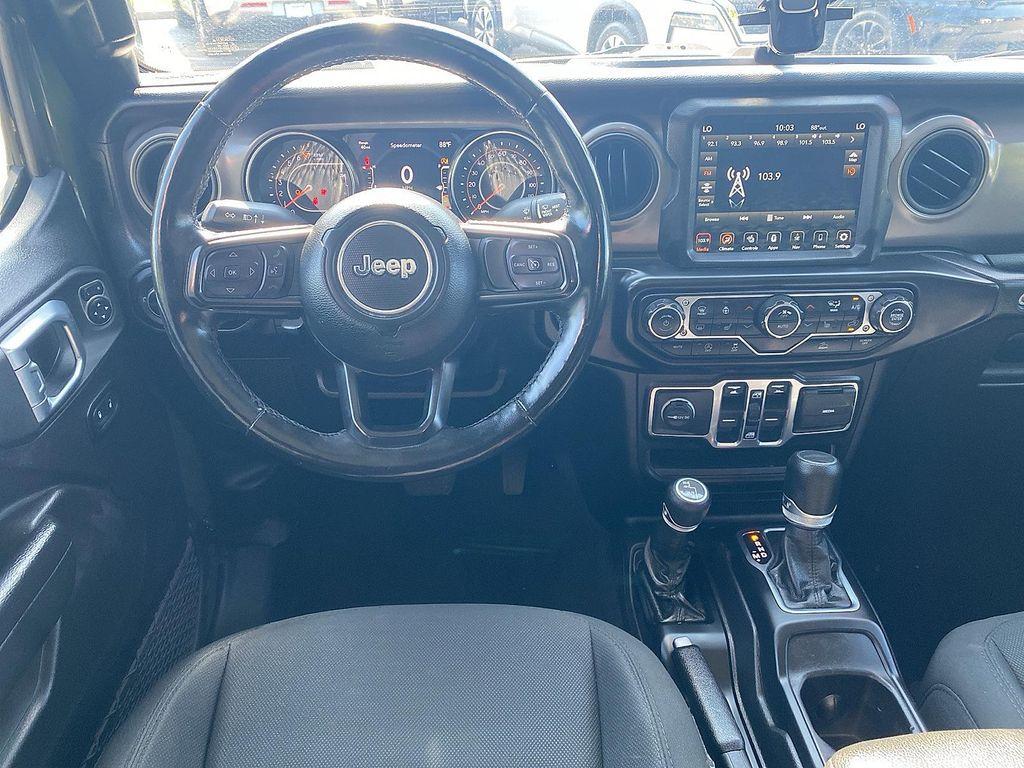 used 2022 Jeep Gladiator car, priced at $34,695