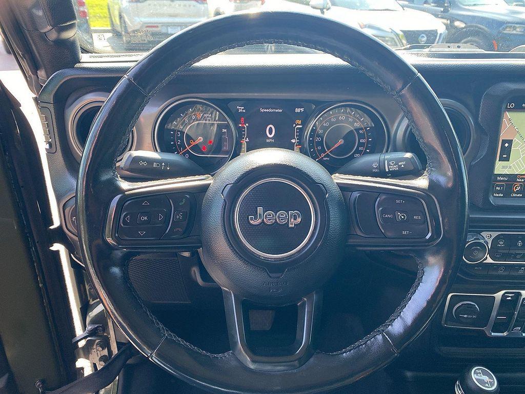 used 2022 Jeep Gladiator car, priced at $31,992