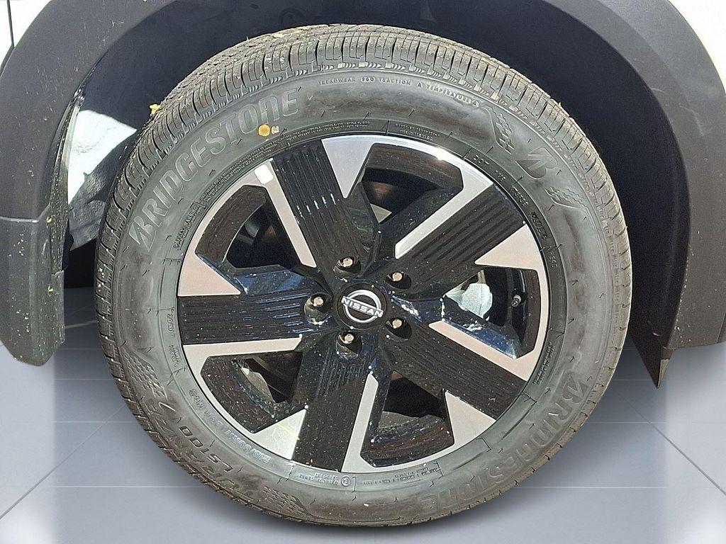 new 2026 Nissan Kicks car, priced at $26,825