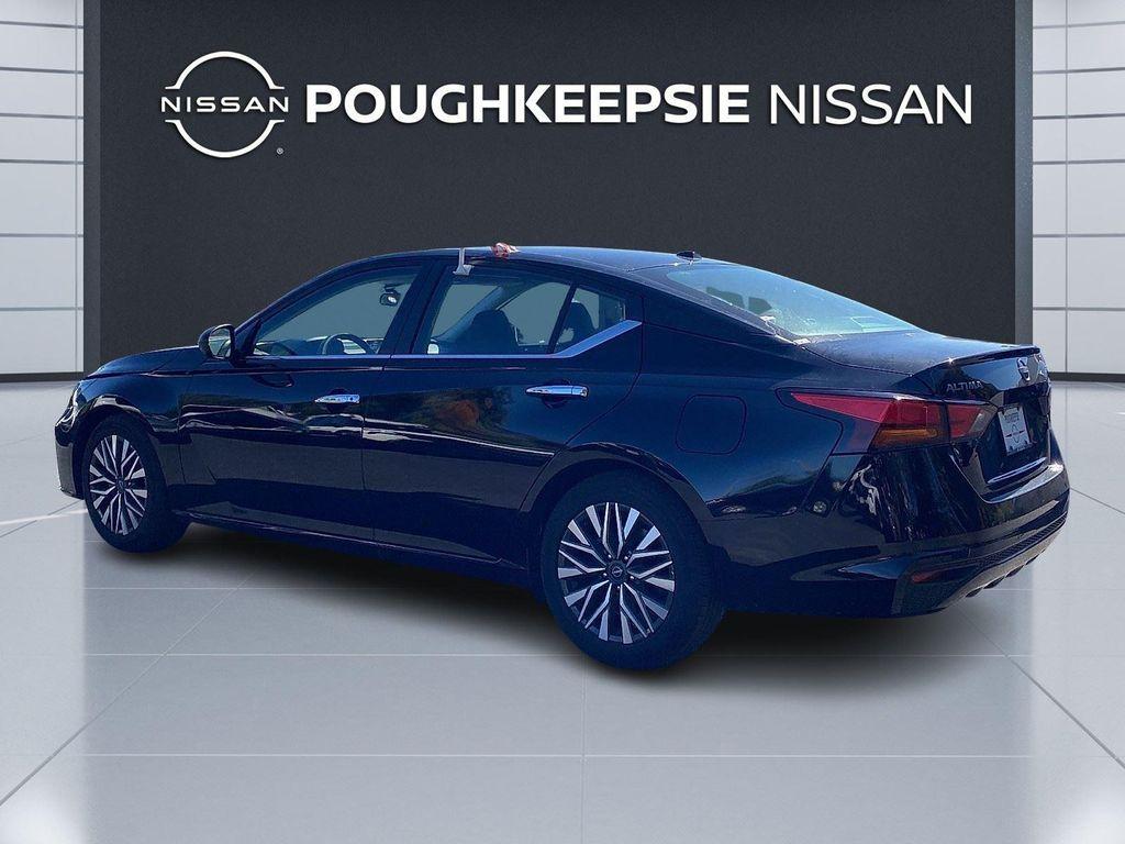 used 2024 Nissan Altima car, priced at $21,995