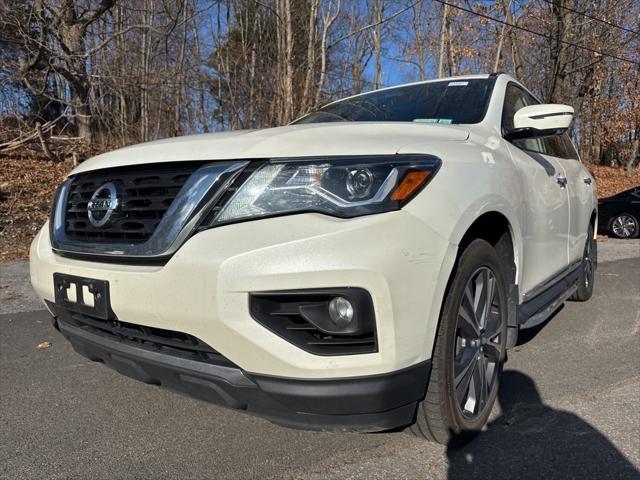 used 2020 Nissan Pathfinder car