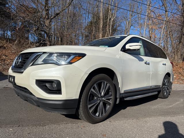 used 2020 Nissan Pathfinder car