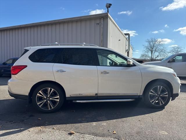 used 2020 Nissan Pathfinder car