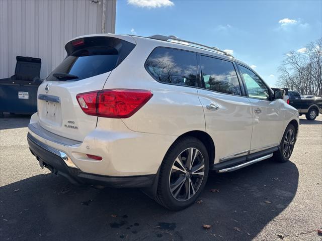 used 2020 Nissan Pathfinder car