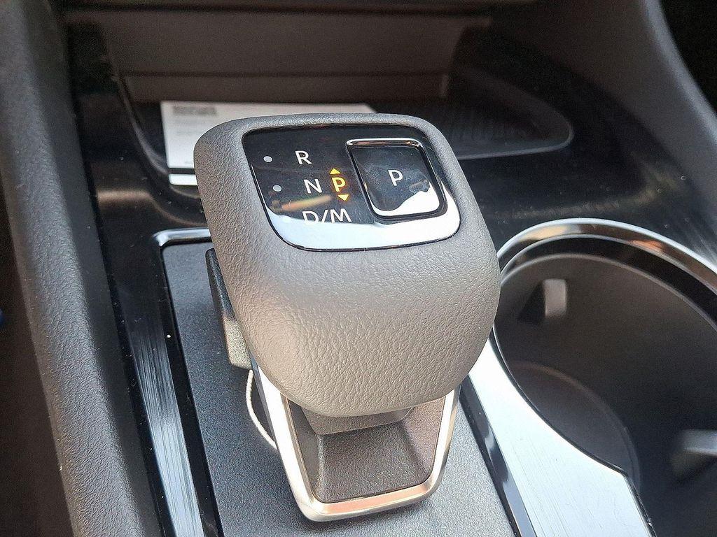 new 2025 Nissan Rogue car