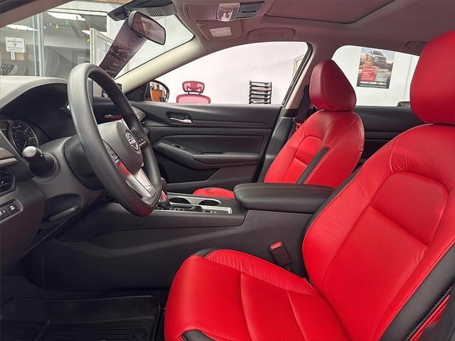 new 2025 Nissan Altima car, priced at $31,965