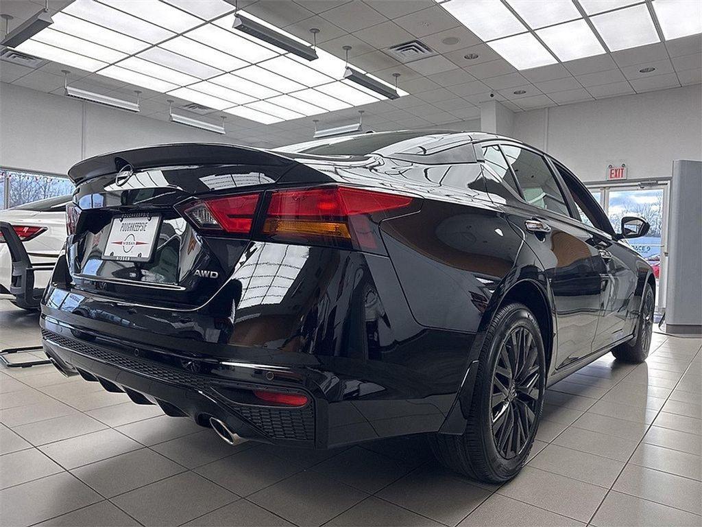 new 2025 Nissan Altima car, priced at $31,965