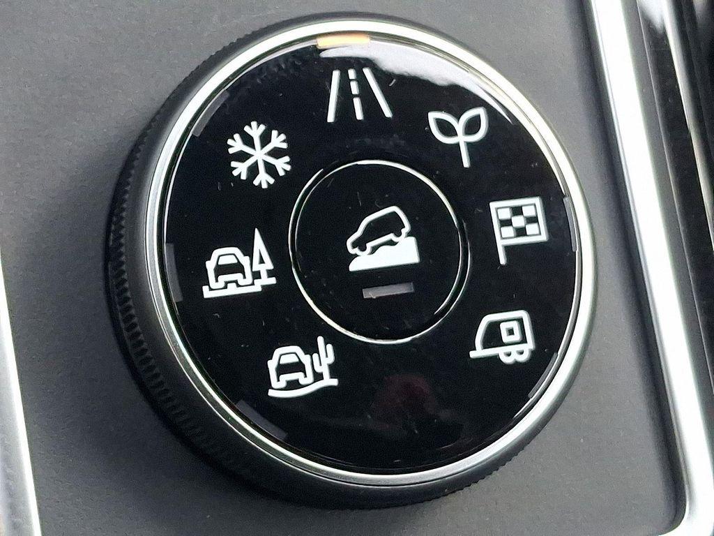 new 2025 Nissan Pathfinder car, priced at $46,116