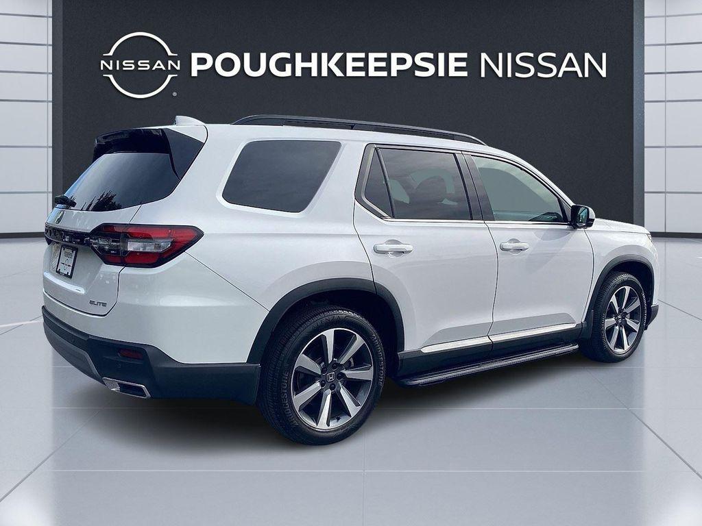 used 2024 Honda Pilot car, priced at $44,866
