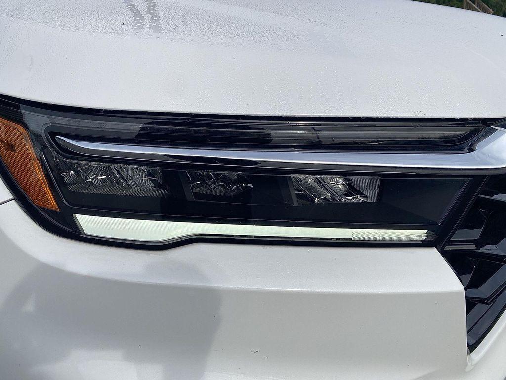 used 2024 Honda Pilot car, priced at $44,866