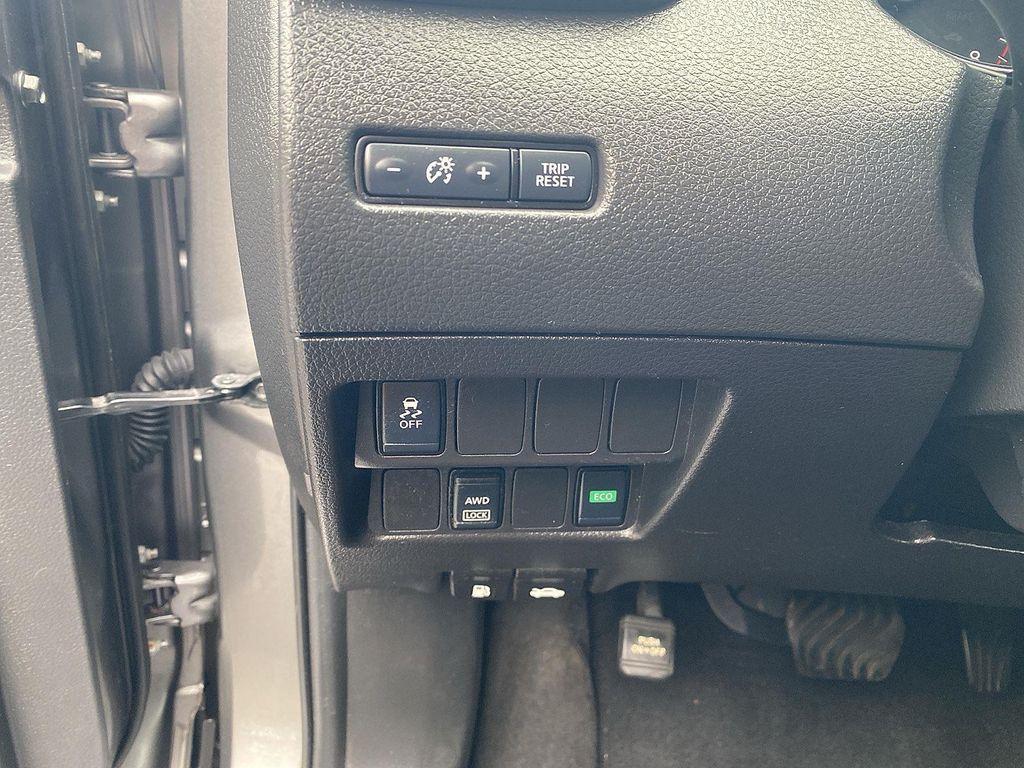 used 2019 Nissan Rogue Sport car, priced at $13,855