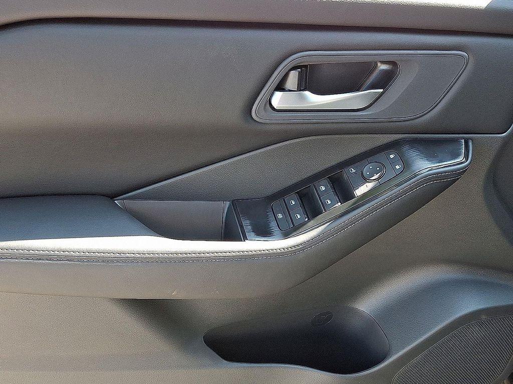 new 2026 Nissan Rogue car, priced at $31,268