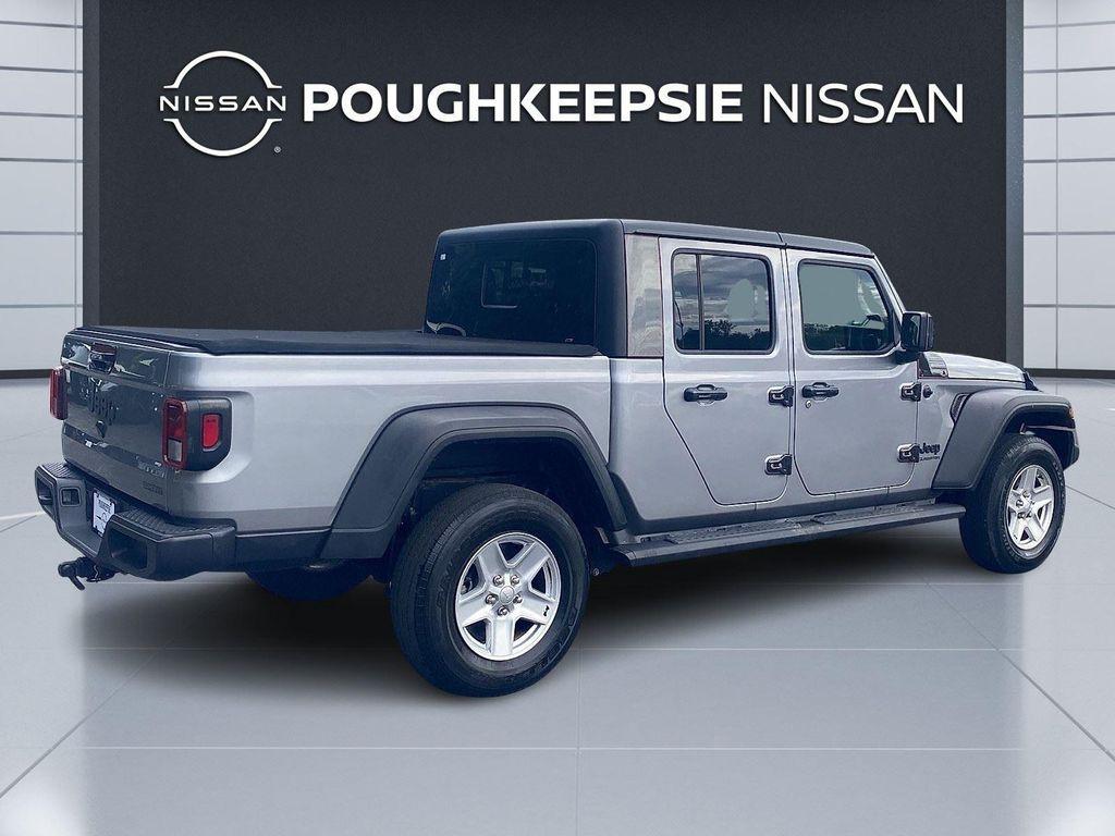 used 2020 Jeep Gladiator car, priced at $27,995
