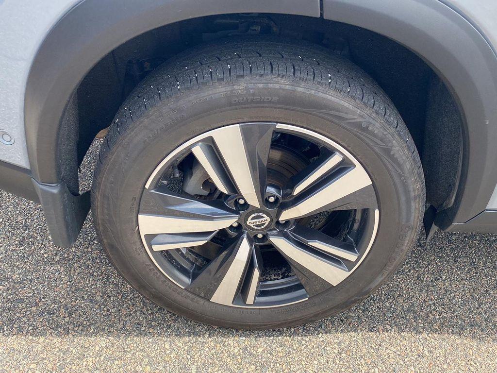 used 2021 Nissan Rogue car, priced at $27,962