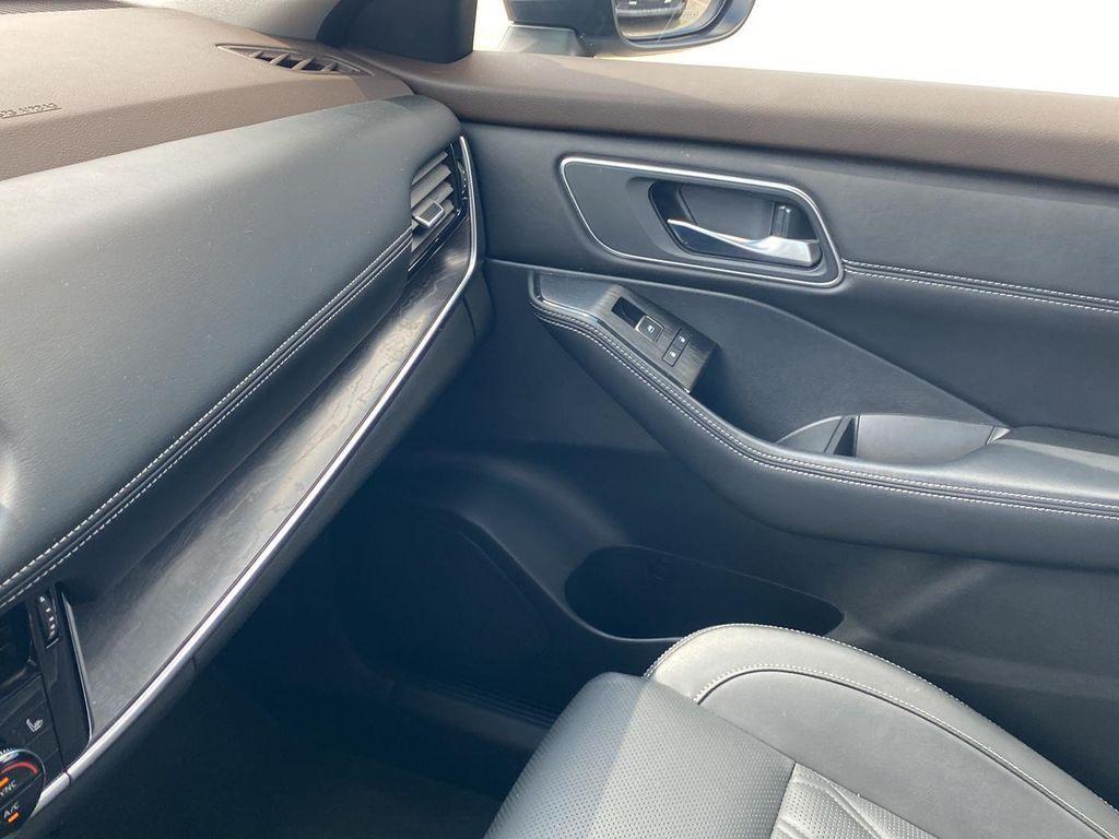 used 2021 Nissan Rogue car, priced at $27,962