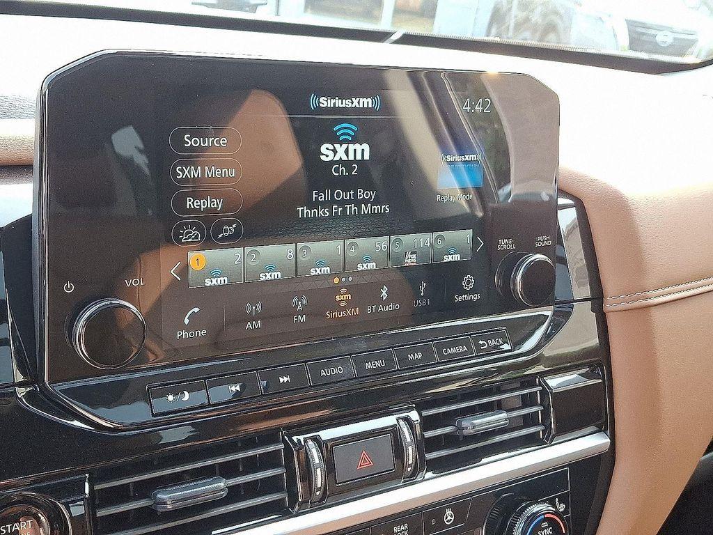 new 2025 Nissan Pathfinder car