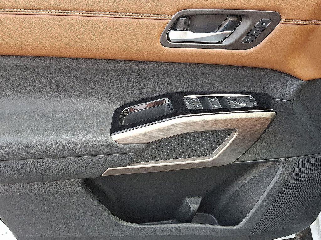 new 2025 Nissan Pathfinder car