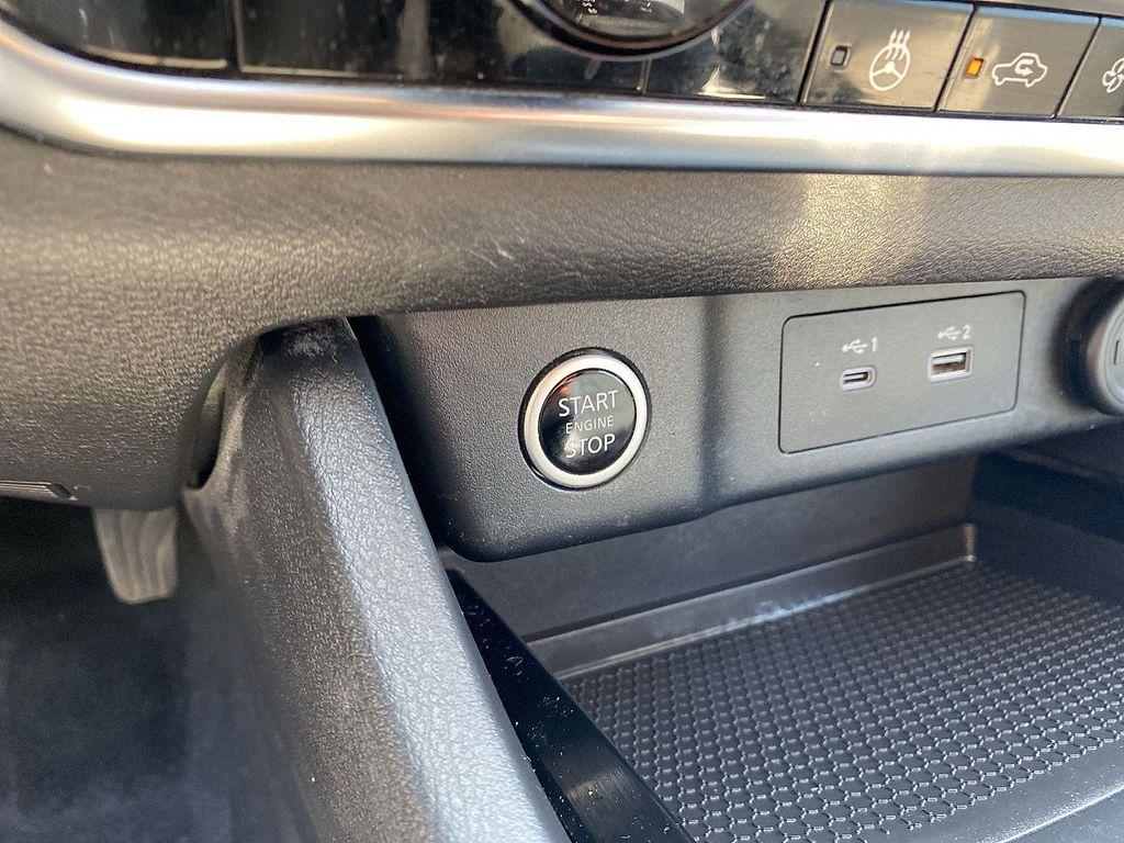 used 2022 Nissan Rogue car, priced at $21,865